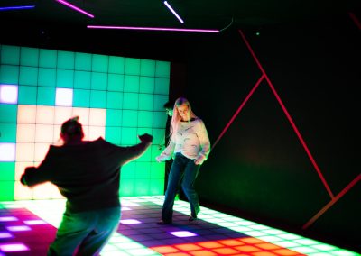 Catchpixel iekštelpu izklaižu parks Rīgā