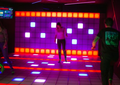 Catchpixel iekštelpu izklaižu parks Rīgā